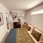Lägenhet La Maison Parque Jacuzzi *