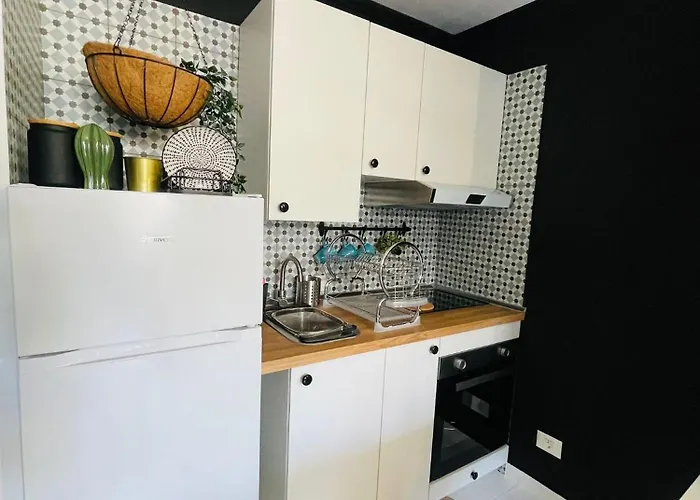La Maison Parque Jacuzzi Apartmán *