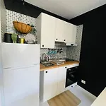 La Maison Parque Jacuzzi Apartman *